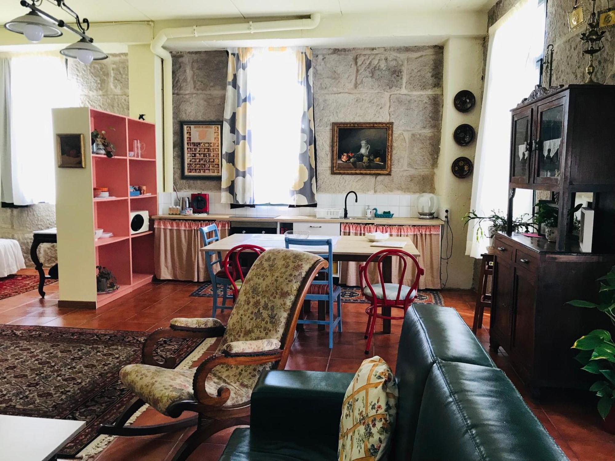 Casa Bella - Charm House Apartment A Guarda Bagian luar foto